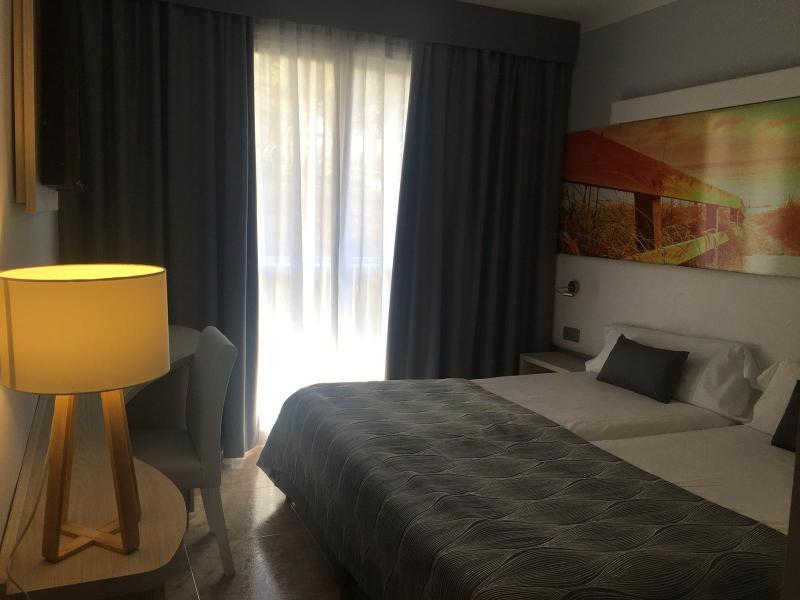 Hotel Bahia Del Sol Santa Ponsa Εξωτερικό φωτογραφία